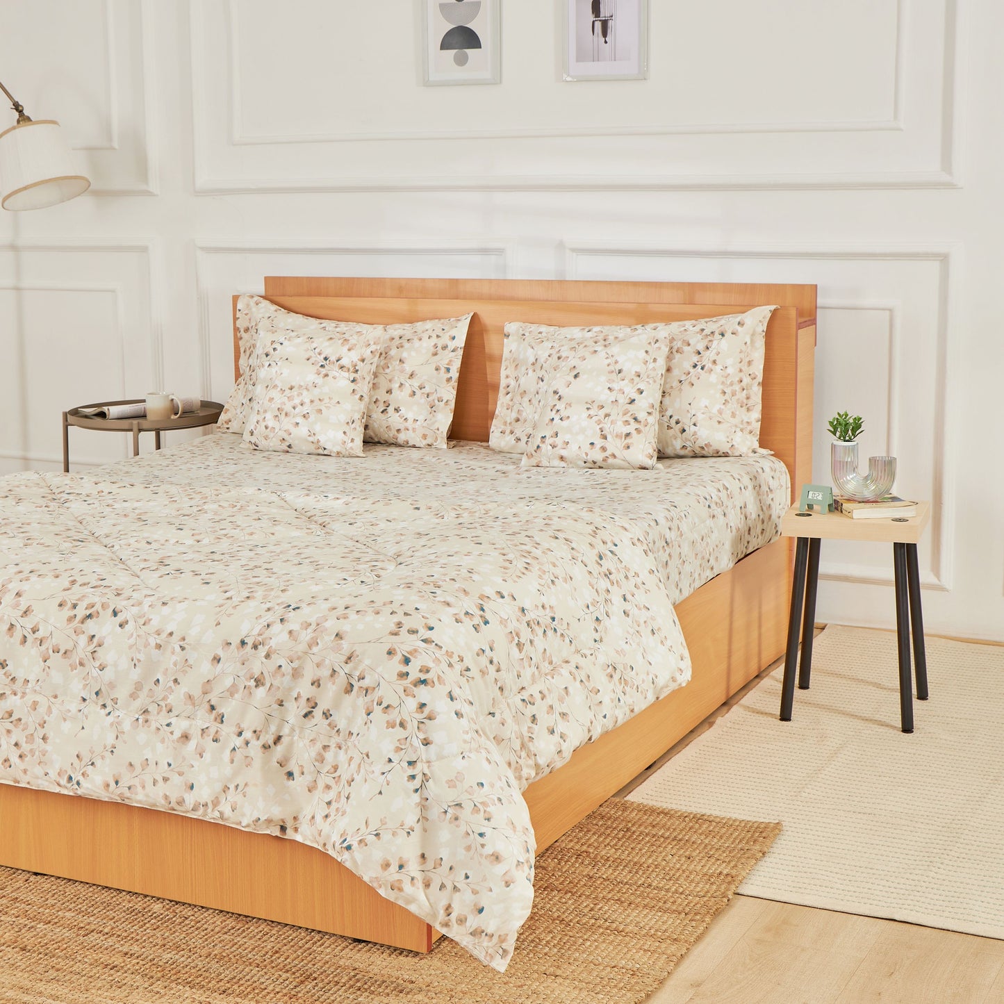 Neoleaf Comforter- Cream